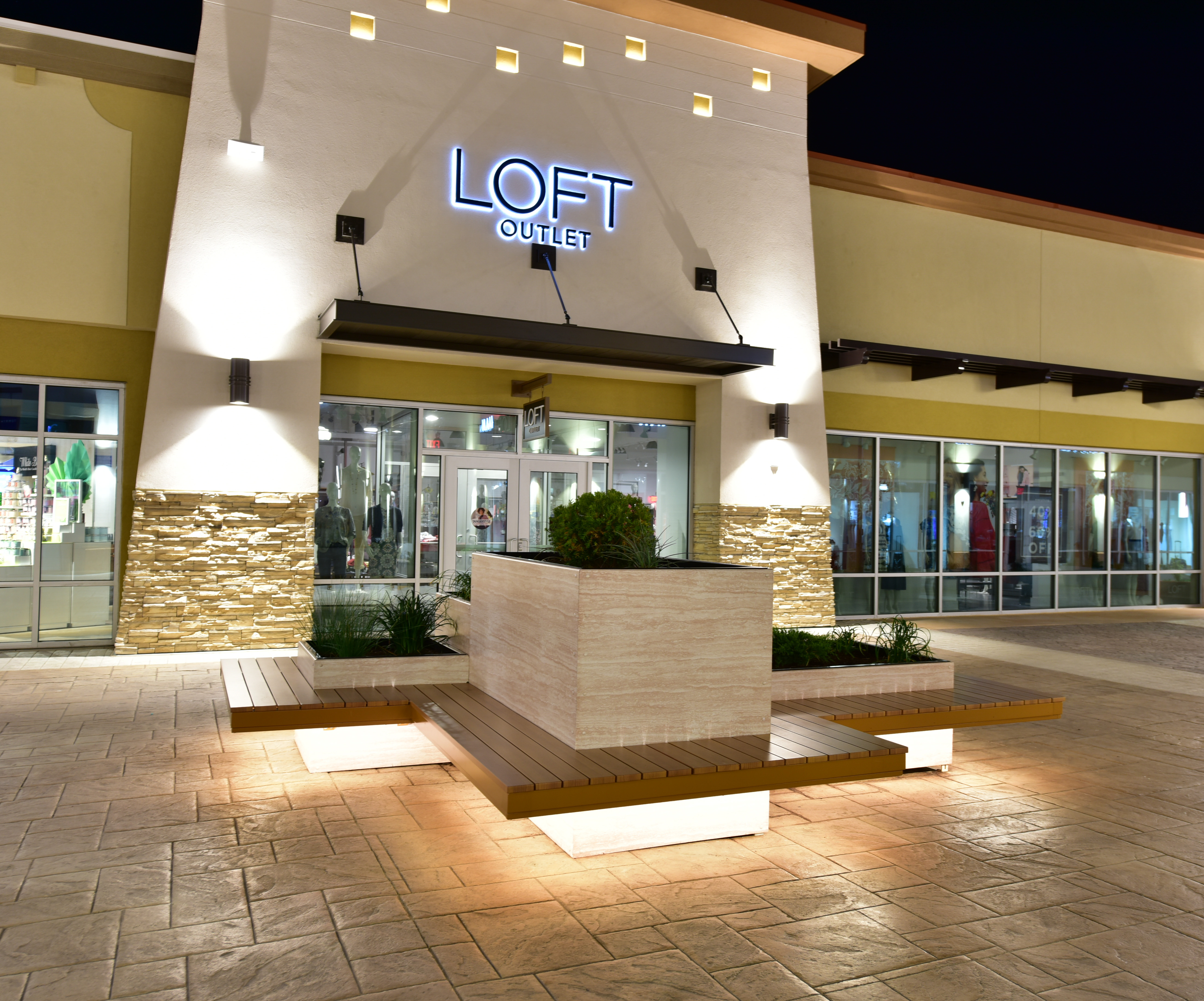 LOFT OUTLET - 2200 Tanger Blvd, Washington, Pennsylvania - Accessories -  Phone Number - Yelp